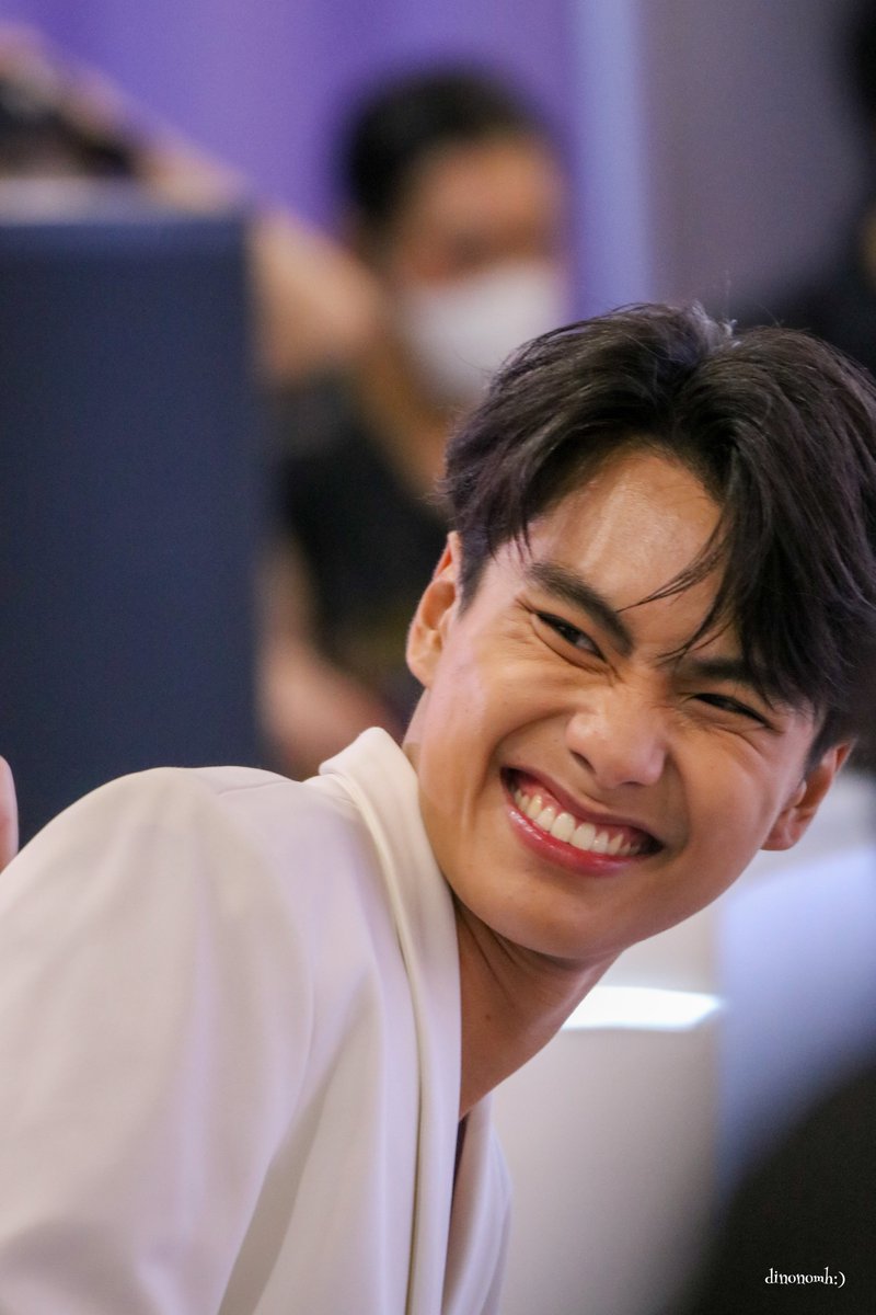 dinonomh's tweet photo. Missing you is my hobby. 😭🤍

  ⌜@ohmpawatt #ohmpawat ⌝ https://t.co/eUNUj3utEm