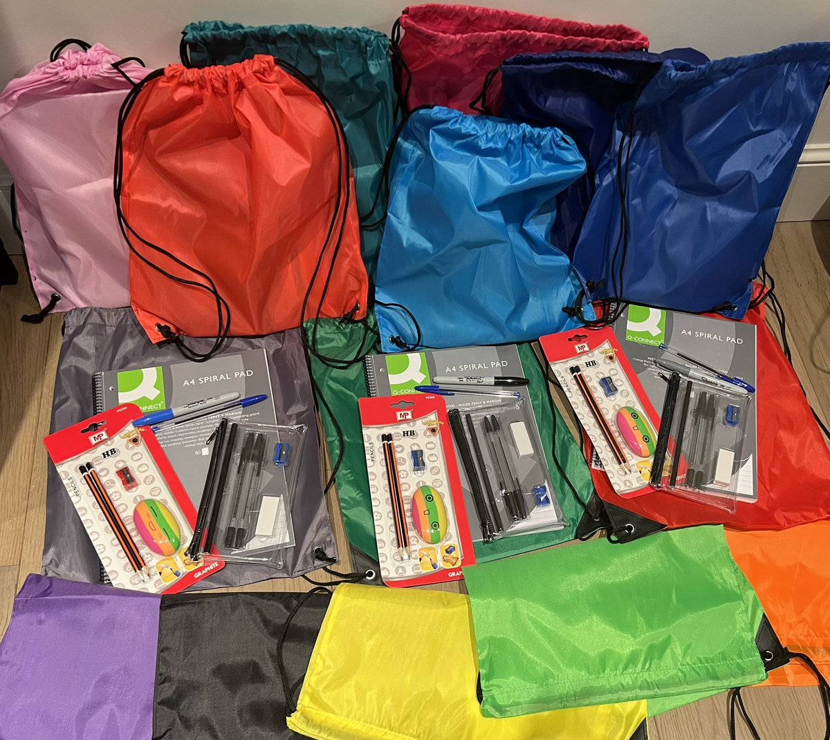 Huge thank you to <a href="/AncestryUK/">Ancestry UK</a> for including School Drive in their ‘Global Week of Service’ with their amazing Ancestry School Supplies Drive. Our disadvantaged local school children will benefit greatly from all the generous donations.