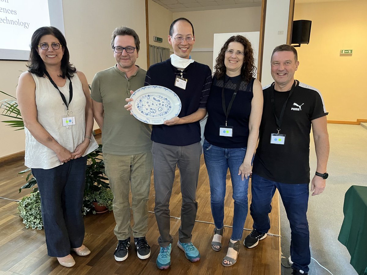 Cu2022_Sorrento's tweet photo. And the winner of the Ivano Bertini Award is... @christhechang Congrats Chris! @LindaVahdat @RosenzweigLab @polish_roman Simone Ciofi-Baffoni #Cu2022 https://t.co/O1pDTXSMeK