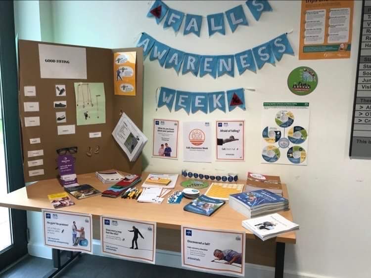 AnnJDocherty's tweet photo. Ward B Stobhill - go have a look at this brilliant display and share the information with the MDT β¦@AlisonP007β© https://t.co/oexBfmsYgQ