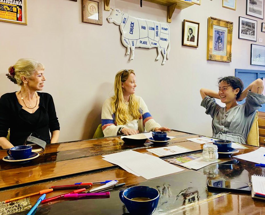 drchloetulip's tweet photo. What a lovely morning it was on Sunday. Thanks to @lauraroklicer for doing a workshop on creative writing and dreams in aid of @AlzheimersBRACE. For Swansea-based folk, we will be running more events every month on Sunday mornings in Hayes &amp; Beale on the bryn y mor road 😊 https://t.co/9GnX0efMwF