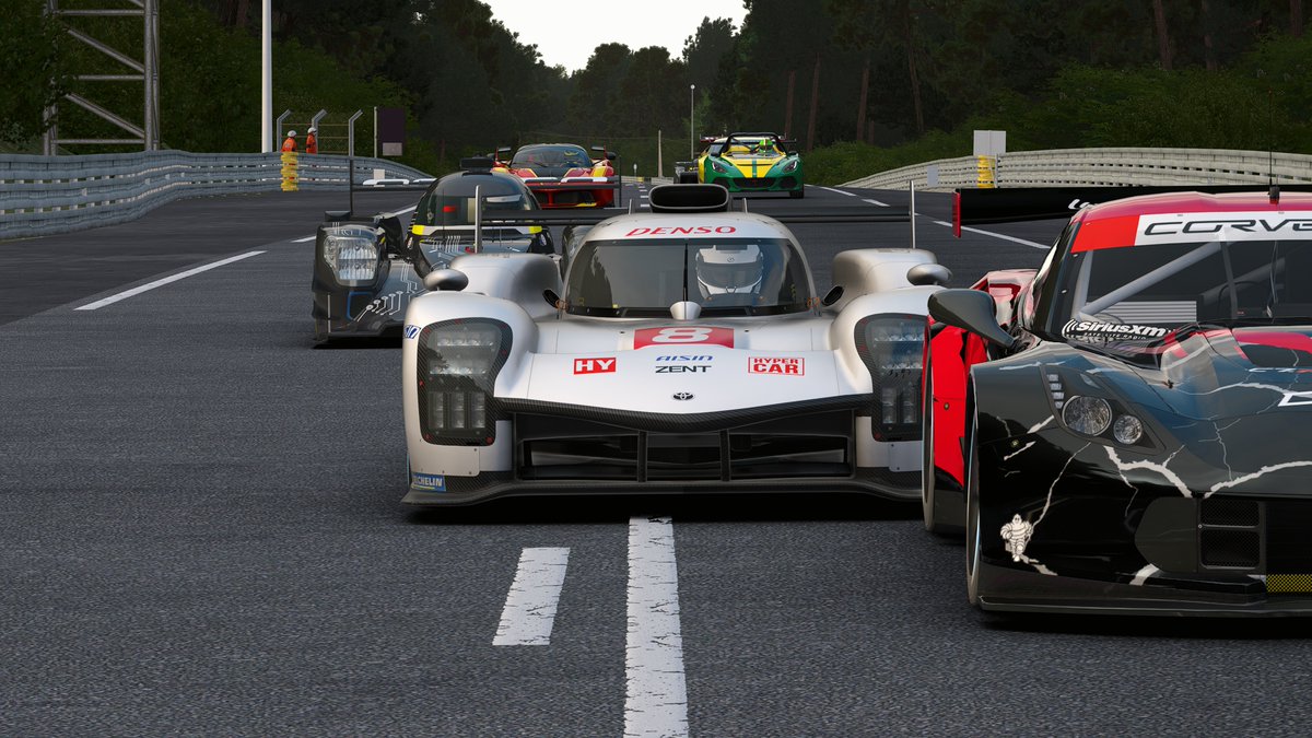 🚀Este domingo a las 9 de la mañana carrera de 2 horas en Le Mans. Carrera multi clase con las categorías: GTE, LMP2, LMP1.

Assetto Corsa PC, Server abierto.

Nombre server: VRG Endurance Le Mans
Contraseña: paspas

Vídeo demo: youtu.be/3mQb1ASAEsY

simracingirona.com/informacion/vr…