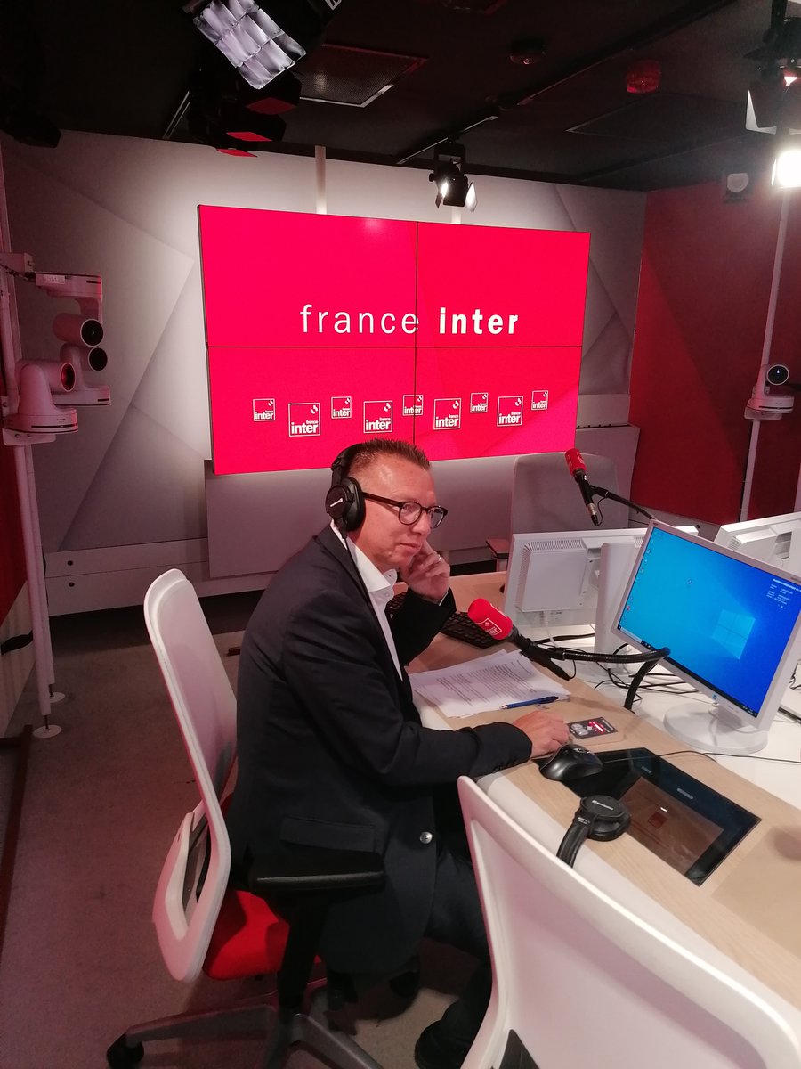 SyndicatCFTC's tweet photo. Le président @ChabanierCFTC était ce matin dans les locaux de @franceinter pour enregistrer le prochain numéro d'Expression directe.
Cette émission sera diffusée le 24.09 et sera consacrée aux manques d'effectifs dans la Fonction publique. https://t.co/08d1C53To5