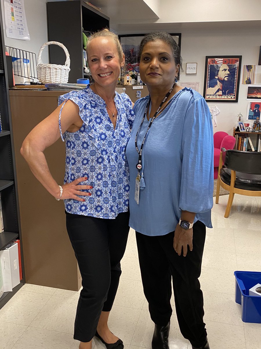 Niles West English tweet media