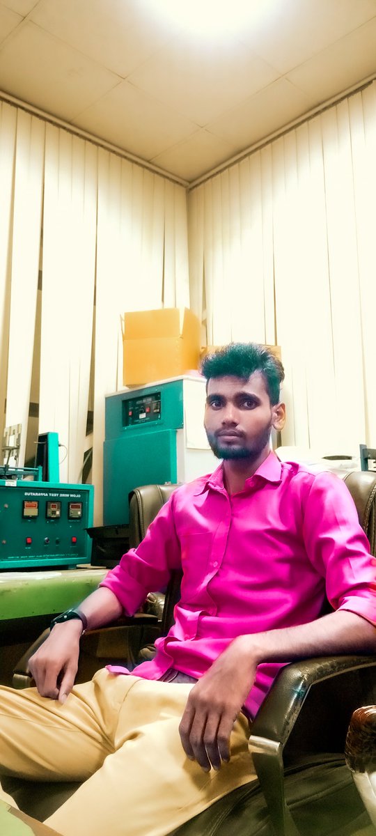 s_velog's tweet image. किसी की मजाक मेरे को यहाँ पर ले आया है, कैसी भी परिस्थितिया कियु ना हो अपने लक्ष से दूर ना जाओ ,क्यों की मेरे साथ भगवान ने मजाक किया है आज मैं अपने लोगो के पास होकर भी दूर हो गया हु!!!!!!!