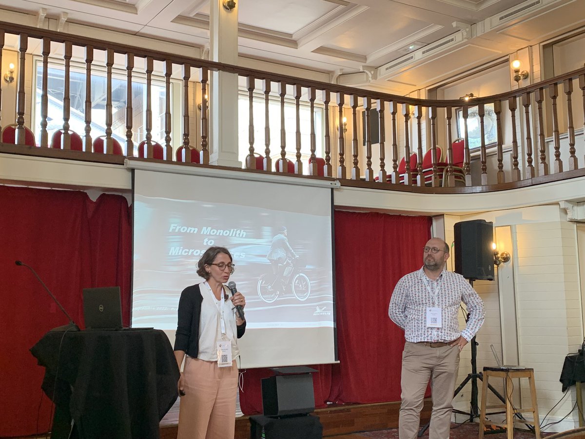 tfraudet's tweet photo. @michelinIT_eng @vservaire @ojauze @UrbaEA On the stage !! https://t.co/4JtJk3q48h