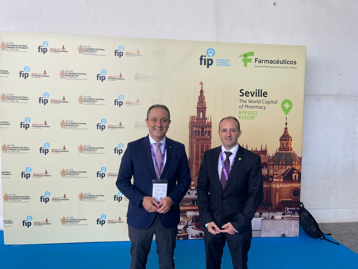 JuanP_Risquez's tweet photo. Jornadas intensas de trabajo en #CNF22 y #FIP2022 en #Sevilla
👉Participamos más de 5.000 farmacéuticos de 100 países del mundo.
👉 Más de 250 ponentes internacionales, 80 sesiones y cerca de 1.200 comunicaciones científicas.
#SomosFarmacéuticos #Farmacéuticos💚 https://t.co/1hfecuDcfq