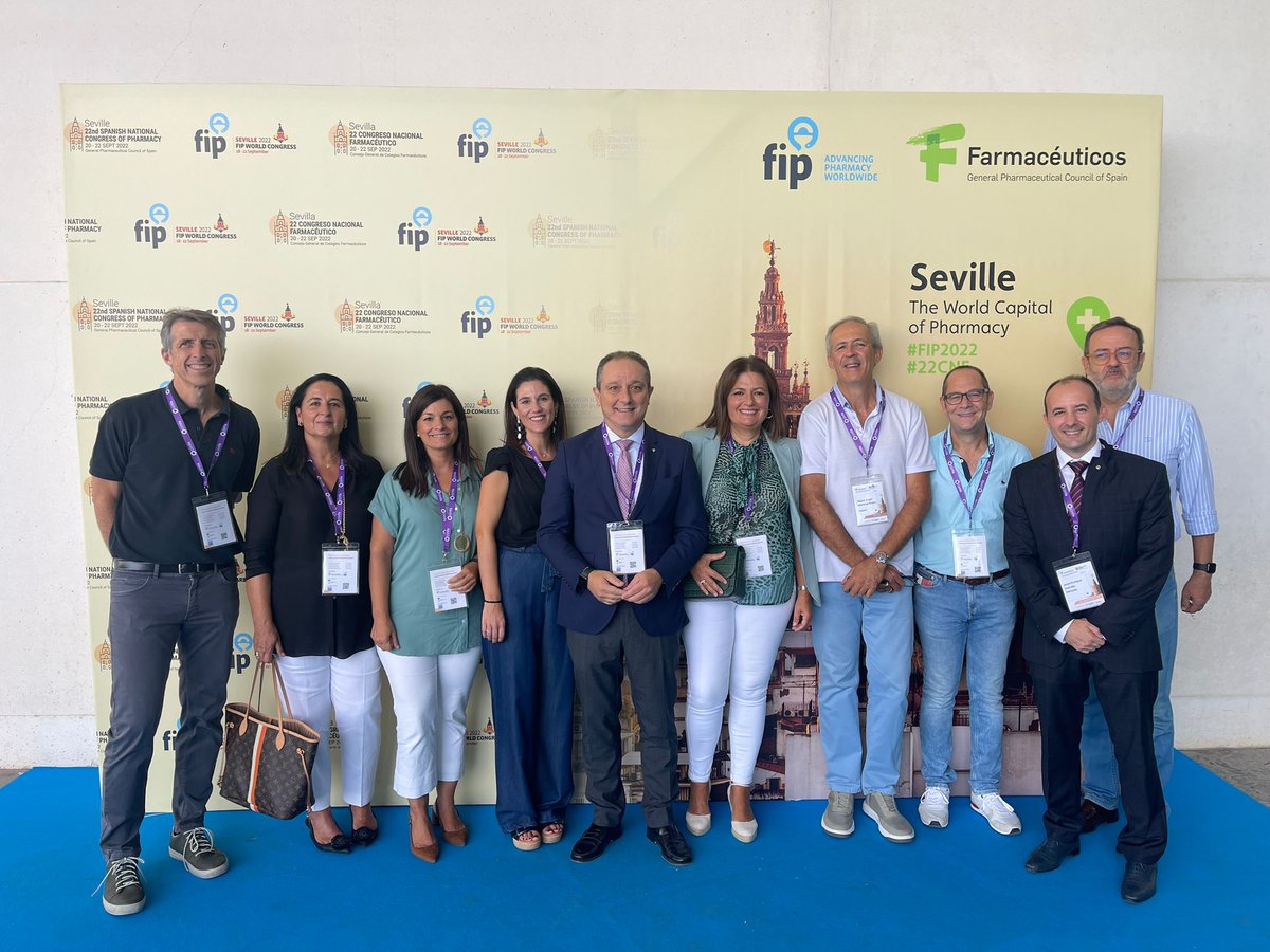 JuanP_Risquez's tweet photo. Jornadas intensas de trabajo en #CNF22 y #FIP2022 en #Sevilla
👉Participamos más de 5.000 farmacéuticos de 100 países del mundo.
👉 Más de 250 ponentes internacionales, 80 sesiones y cerca de 1.200 comunicaciones científicas.
#SomosFarmacéuticos #Farmacéuticos💚 https://t.co/1hfecuDcfq