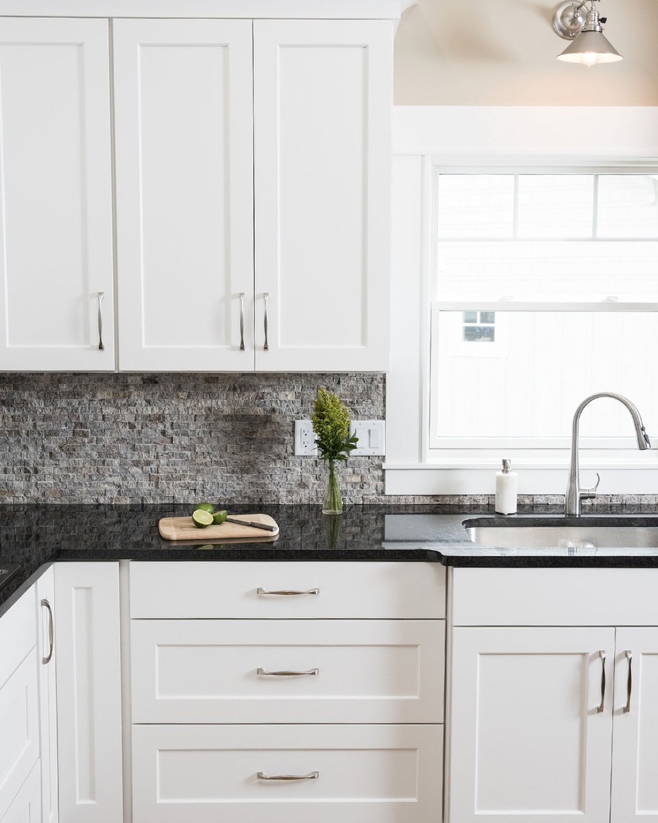 Hickory Hardware tweet media