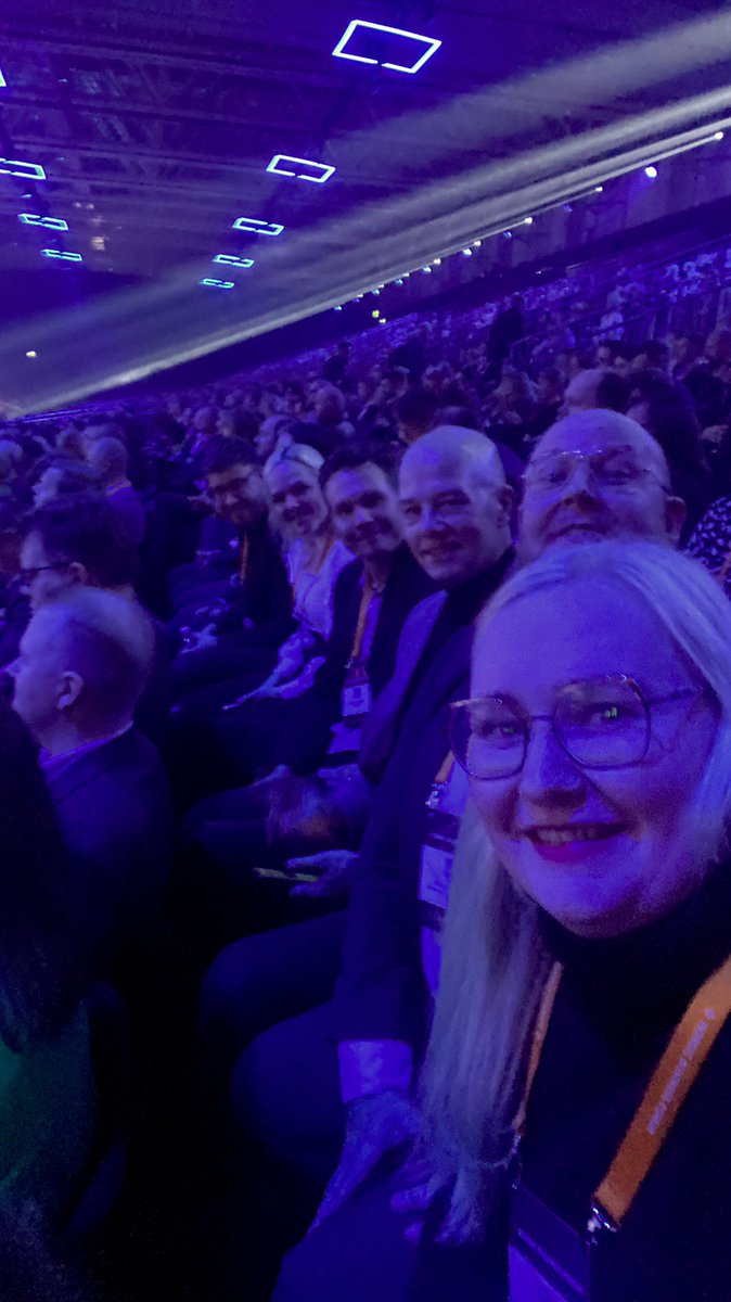 lmsomeco's tweet photo. Nordic Business Forumissa inspiroitumassa ja kohtaamassa đđ» @MaaritNiemel @patrikliljeback @janpoy @renosifo @minnavaltari #NBForum2022 #LMSomeco #TeamLMSomeco https://t.co/SMvh13Jko8