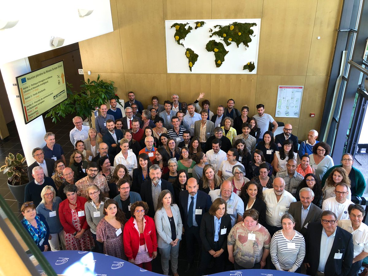 UEFrance's tweet photo. Le réseau Europe Direct 🇪🇺 réuni à @VilledeGrenoble pour la réunion plénière. 

🔹Ateliers
🔹Échanges de bonnes pratiques 
🔹Points d’actualité 

Merci à eux pour leur travail remarquable d’information sur l’Europe au quotidien 👏👏👏 https://t.co/1TvafwnPlr