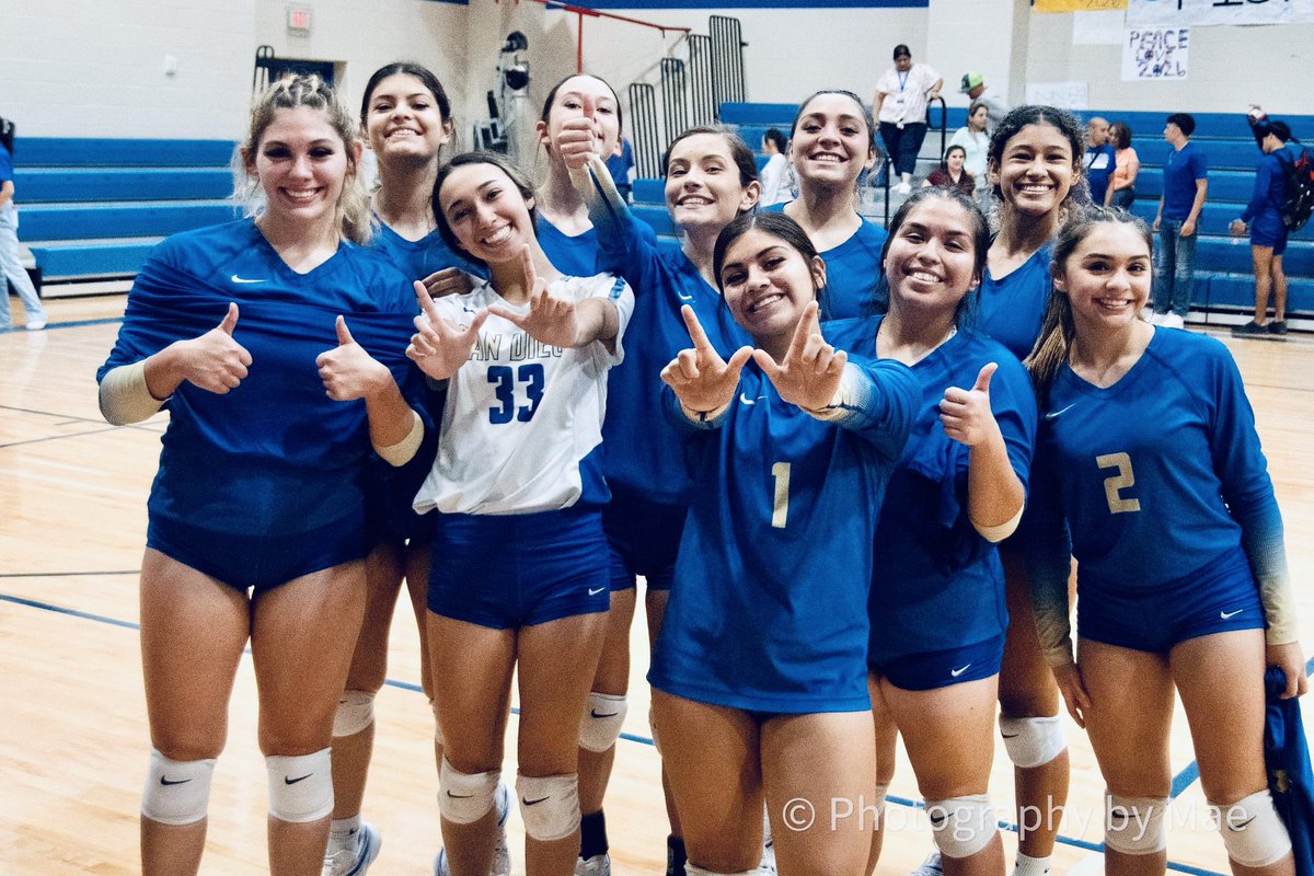 it’s game day for your Lady Vaqueros!💙🏐🔥come out &amp; support our ladies at their district opener vs falfurrias! 
📍San Diego HS Gym.

#fsu #lfg #ladyvaquerovolleyball #inittogether #believe