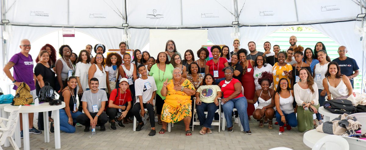 RioOnWatch's tweet photo. Research Is Also ‘By Us for Us!’ Leaders and Youth From 15 Favelas Prepare to Launch of ‘Water and Energy Justice in the Favelas’ Report 

https://t.co/zMGtSgY8Gt

P/ Painel Unificador de Favelas, Isaac Goodwin , Yasmin Quaife https://t.co/rUnUwwQpvr