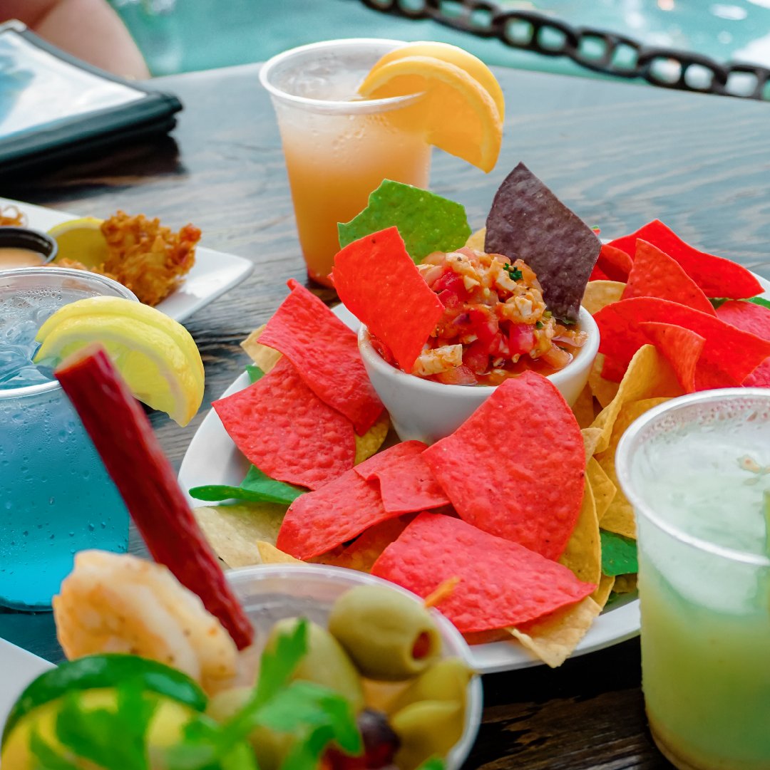 RobbiesMarina's tweet photo. Put some color in your diet at @hungrytarponrestaurant βπ―βπ€€βπ
.
#travel #traveling #florida #floridakeys #islamorada #fishing #robbies #visitflorida #maindock #vacation #islandlife #food #foodoninsta #instafood https://t.co/1WCKRSRioP