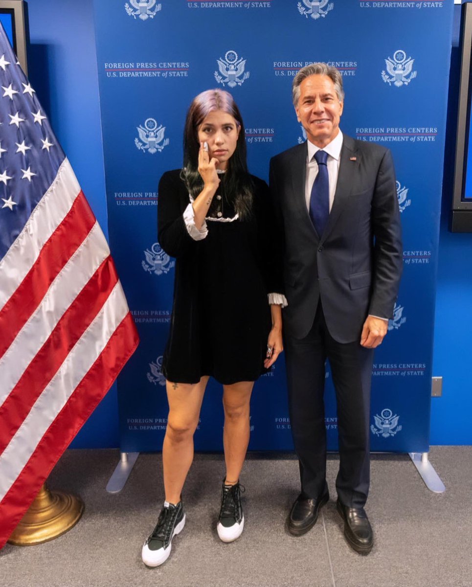 pussyrrriot's tweet image. spoke with mr. Blinken about the importance of making a distinction between Russian who support putin and the war and those who're opposing putin's dictatorship.

we exist and we're the ones who will rebuild Russia and its reputation from ashes, pain and tragedy and putin caused.