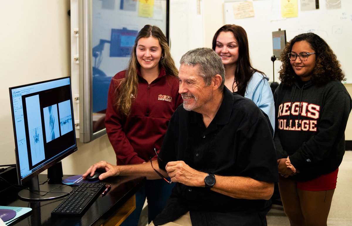RegisCollege_MA's tweet photo. Regis recently received a donation of Hermia software from @hermes_medical. Hermia is used in leading Boston hospitals, but not widely used in college classrooms, providing Regis students a unique opportunity to learn on the latest medical imaging tech.

https://t.co/2PQcbiyA1d https://t.co/2ku7fJuymn