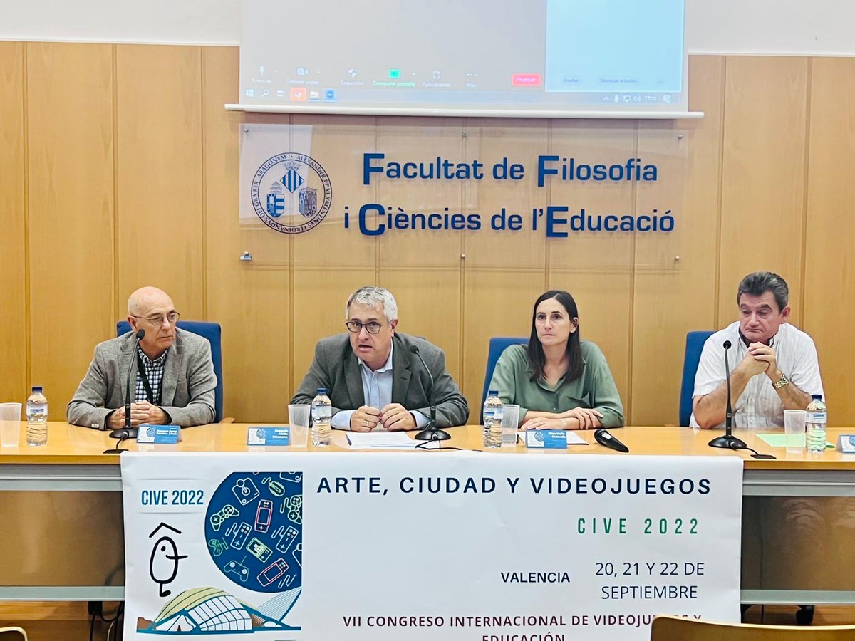 elisavalia's tweet photo. Los videojuegos son un industria con mucho futuro en nuestro país y que tienen además un potencial enorme como herramienta educativa para la formación de la ciudadanía.
Enhorabuena a Francesc Josep Sánchez y al grupo de investigación ALFAS por esta 7a edición #CIVE2022 https://t.co/keTbxJA59x