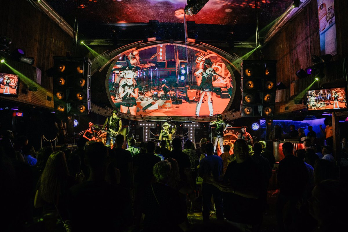 TripleRailTurn's tweet photo. Seacrets, you never disappoint! Thank you for an epic Bike Week 😝 

Night 1
📸: Kelsey Stanger

FRANK KIELB ENTERTAINMENT, INC. https://t.co/DNU2fTcLU8