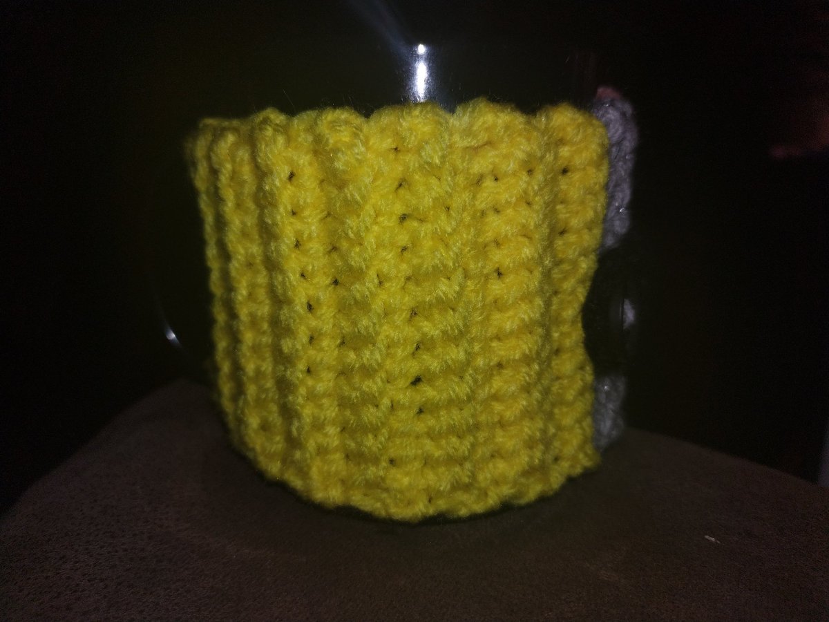 Fluffiecroation's tweet photo. Teacher pencil coffee mug coozie https://t.co/uDFCOtABbl