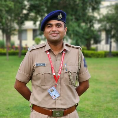 B2_2901's tweet photo. Wish You many many Happy returns of the day @Kuldeep_cop #Dysp https://t.co/aSNTzGB3Qv
