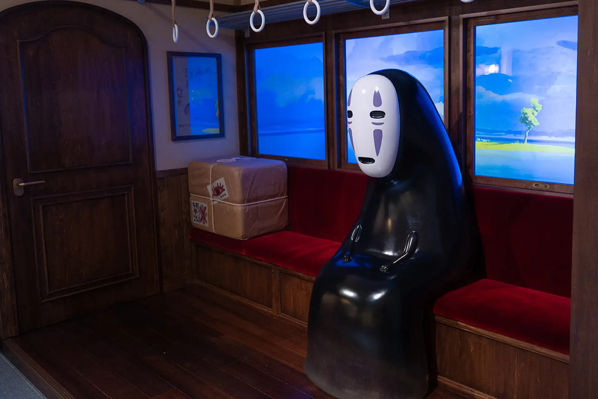 viewsfrance's tweet photo. Un parc à thème du studio Ghibli va bientôt ouvrir, et les premières photos ont été dévoilées.

Ce lieu dédié à l’univers des œuvres de Hayao Miyazaki sera inauguré près de la ville de Nagoya au Japon, le 1er novembre prochain. https://t.co/c1phnp2SzF
