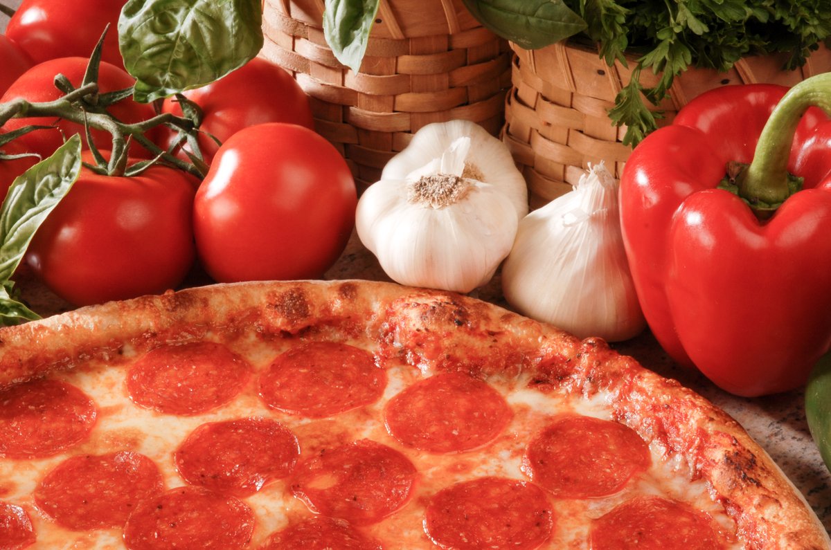 NutePhotography's tweet photo. September 20 is National Pepperoni Day 2022. Photos by Nute Photography, Plymouth MA. #pizza #pepperonipizza #foodphotography #Foodie #foodiebeauty #foodphotographer https://t.co/nQqasqOMXR