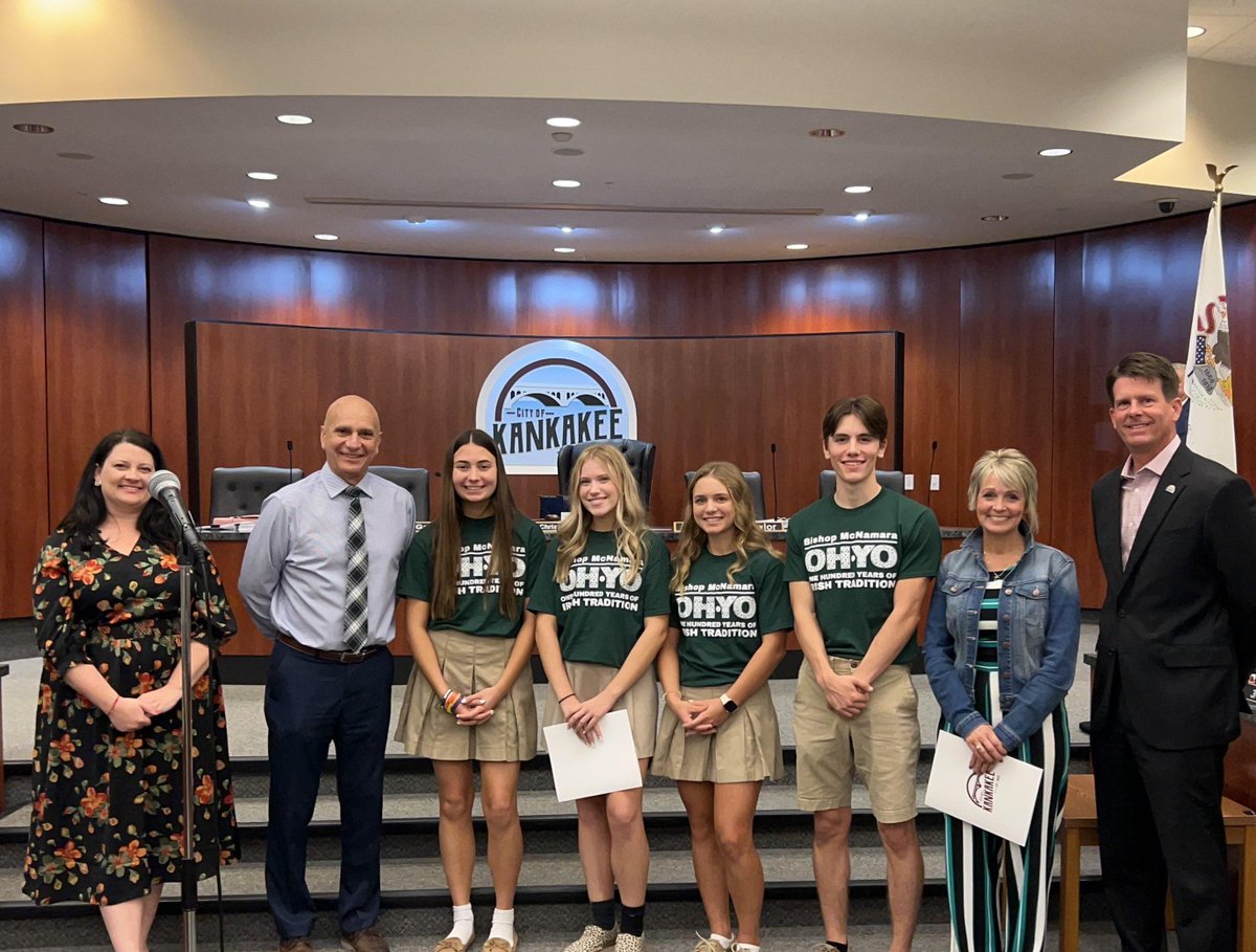 BishopMcNamara's tweet photo. Last night, four of our #BMCS students lead the City of Kankakee's council meeting in the Pledge of Allegiance.
#community #kankakee #bishopmac #communityinvolvement #communitysupport #pledgeofallegiance https://t.co/5UzgqHlU2M