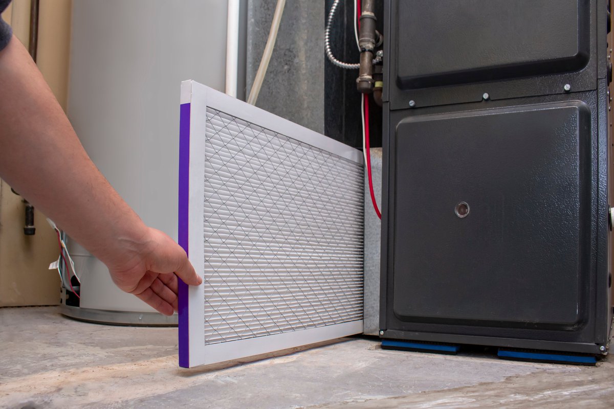 greendoorapp's tweet photo. Do you know how much of the fuel you feed your furnace or boiler is actually turned into heat for your home? Read on to find out if you're getting the most bang for your buck. https://t.co/kaYWuhi0iX

#saveenergy #heatingandcooling #hvac #savemoney #energyefficiency #lowerbills https://t.co/V1tzmWxvKK