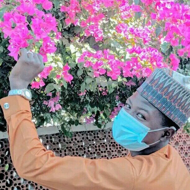 AminMuustapha's tweet photo. Zuwantane ya nayi kwawu kuwa https://t.co/QgoYBdQPaF