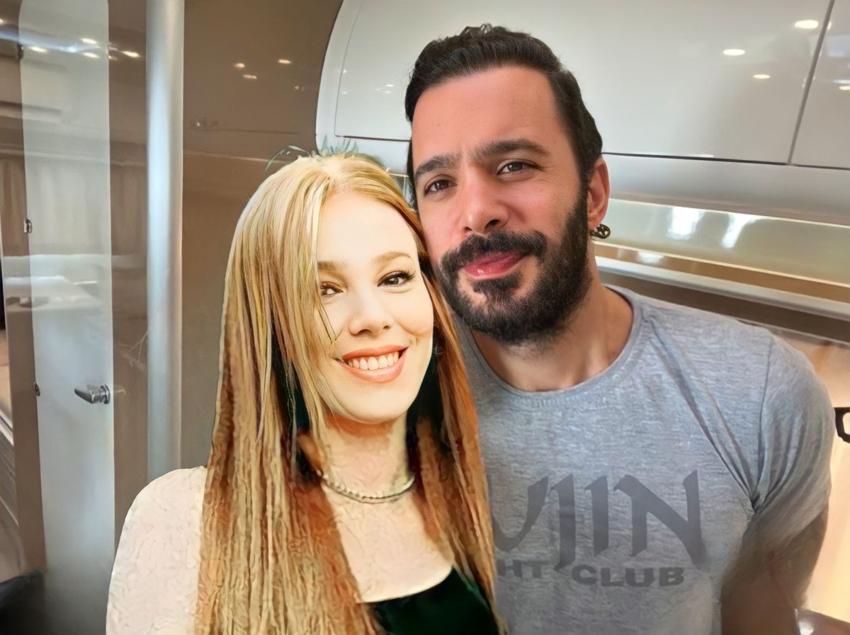 𝓔𝓵𝓑𝓪𝓻 😍🥹🫶🏻
<a href="/elcnsng/">Elçin Sangu</a> <a href="/baris_arduc/">Barış Arduç</a> 
#ElçinSangu || #BarışArduç 
#ElBar || #ElBarVar