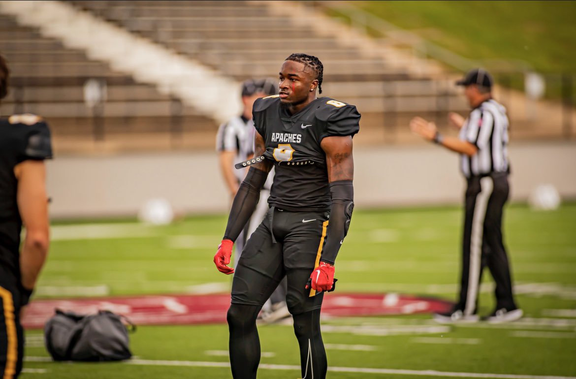 Standing on business 👔