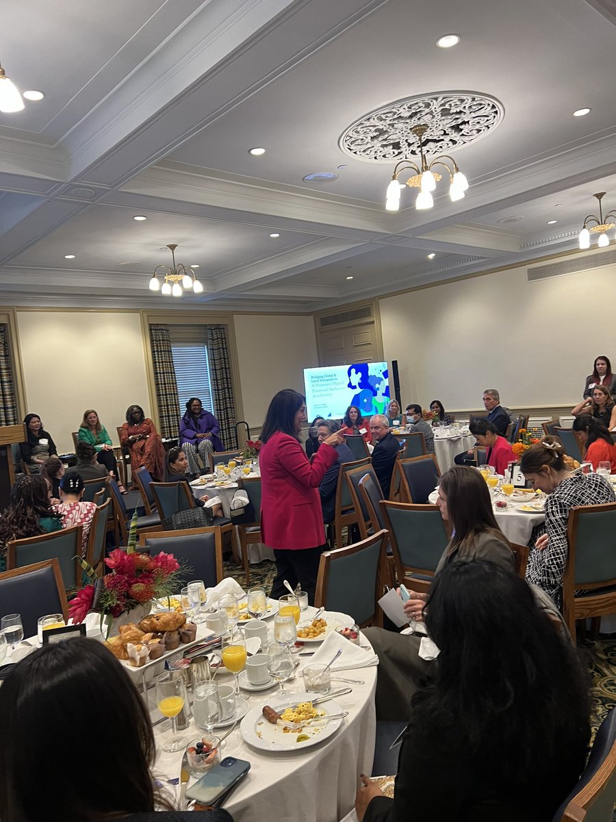 VictoriaJory's tweet photo. A fun day two at @womensworldbnkg. This morning I was extremely fortunate to be present at the first face-to-face global meeting for the Women's Digital Financial Inclusion (WDFI) Advocacy Hub. #UNGA77 #ItsHerEconomyToo #financialinclusion https://t.co/c8XdtecXnI