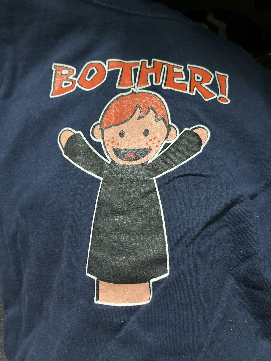 AngryGinger16's tweet photo. Found my potter puppet pals tshirt anyone else remember these?
#potterpuppetpals #bother #mysterioustickingnoise #HarryPotter #RonWeasley #HermioneGranger #Throwback https://t.co/KoBBODgYY5