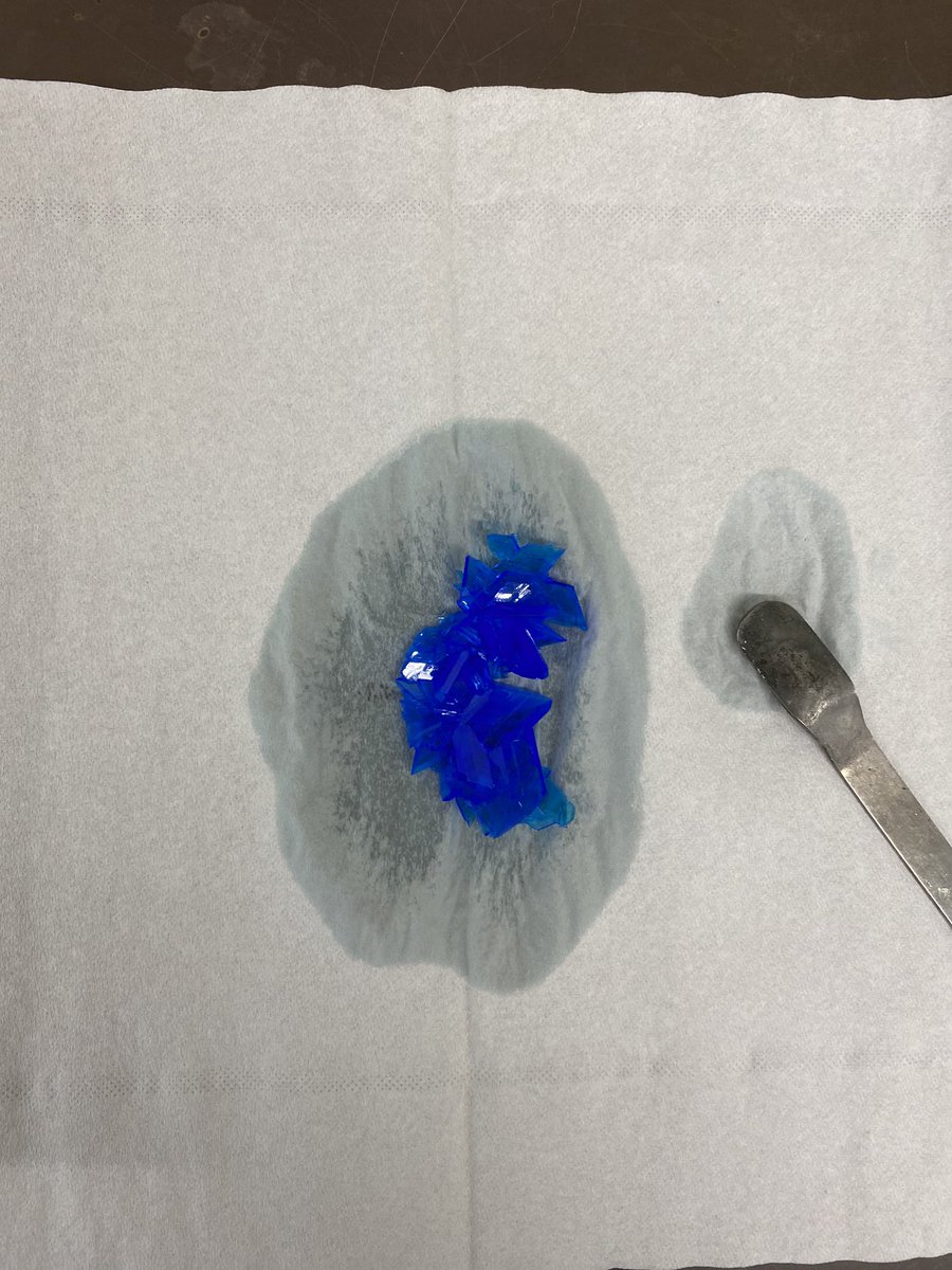 SNHSChemistry's tweet photo. Miss Dougall’s Lab Science class were making saturated solutions and then observed what happened when the saturated solutions cooled down 🤩 some fantastic crystals on display here! @stninianscience https://t.co/SDBjQrZWVH