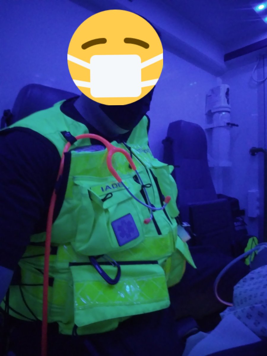 AmbulanceSante's tweet photo. @clairecltz Ici aussi une belle journée ! Belle collaboration avec le @SDIS88 le dragon 67 SAMU Lorraine et notre #SAMU88 https://t.co/rdrP5QEbxb