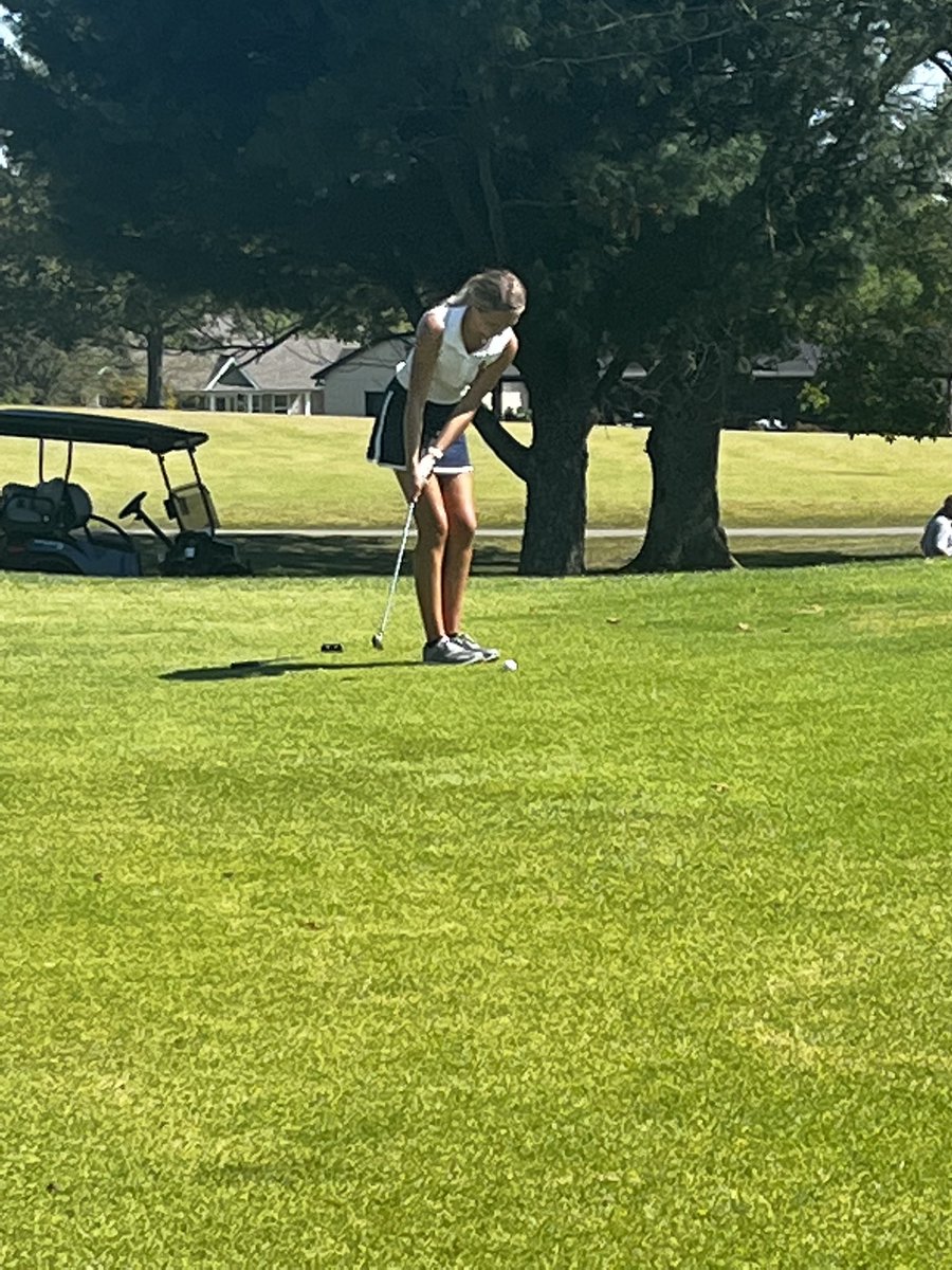 GC_GOLF's tweet photo. Alyssa Merrifield, Izzie Weedman, Addy Mudd &amp; Natalie Garret competing in the 5th Region Tournament today at E-Town CC. https://t.co/z6mKx2zYWr