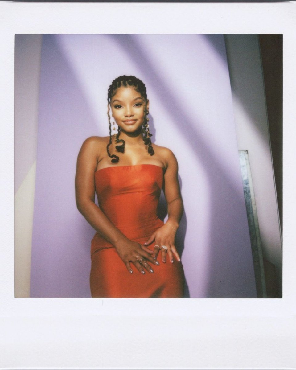 ⠀⠀⠀⠀⠀⠀⠀⠀
⠀⠀⠀⠀⠀⠀⠀⠀
⠀⠀⠀⠀⠀⠀⠀⠀ 𝚖𝚊𝚐𝚗𝚒𝚏𝚒𝚌𝚎𝚗𝚝𝚕𝚢.

⠀⠀⠀⠀⠀⠀⠀⠀