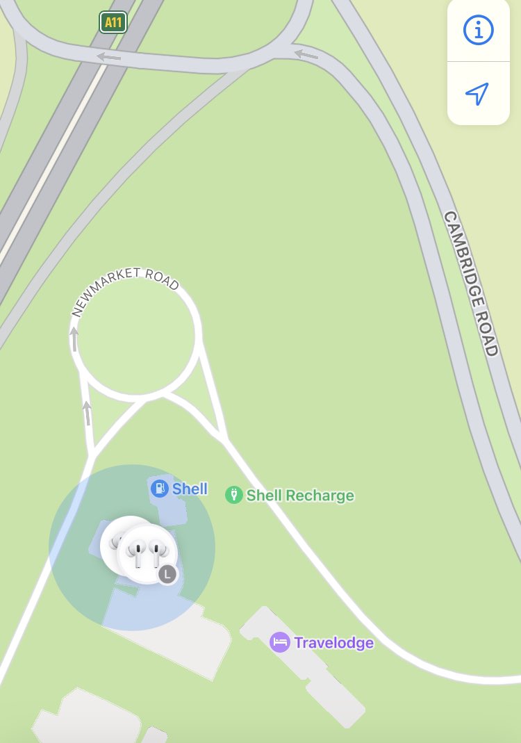 ajpsweeney's tweet photo. @BurgerKingUK Wondering if Fourwentways / A11 services branch could help…on Friday evening my AirPods fell out of my car door. I picked up my case but just realised they both fell out! It’s a 2 hr drive each way…long shot but could someone have a look in the car park please? https://t.co/FMkcX9YkhN
