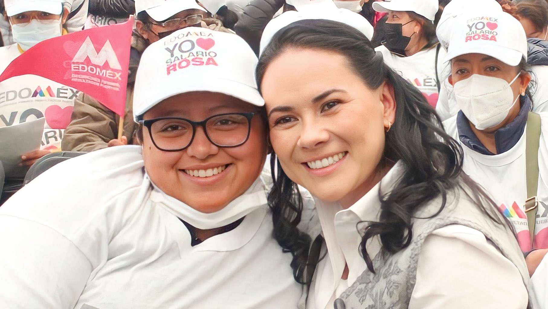 Alejandra Del Moral on Twitter "Con el SalarioRosa caminamos juntas