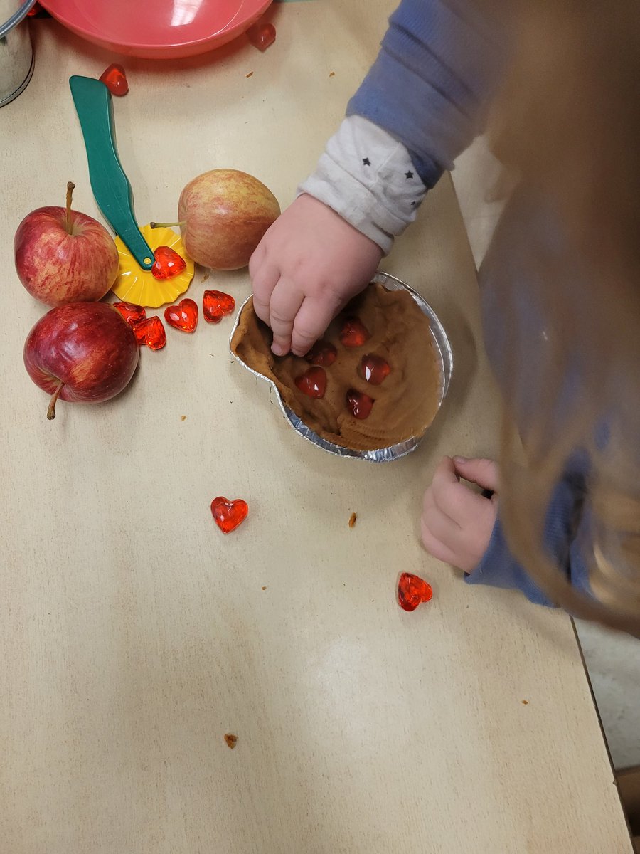 MacDonald / Hebbard tweet media