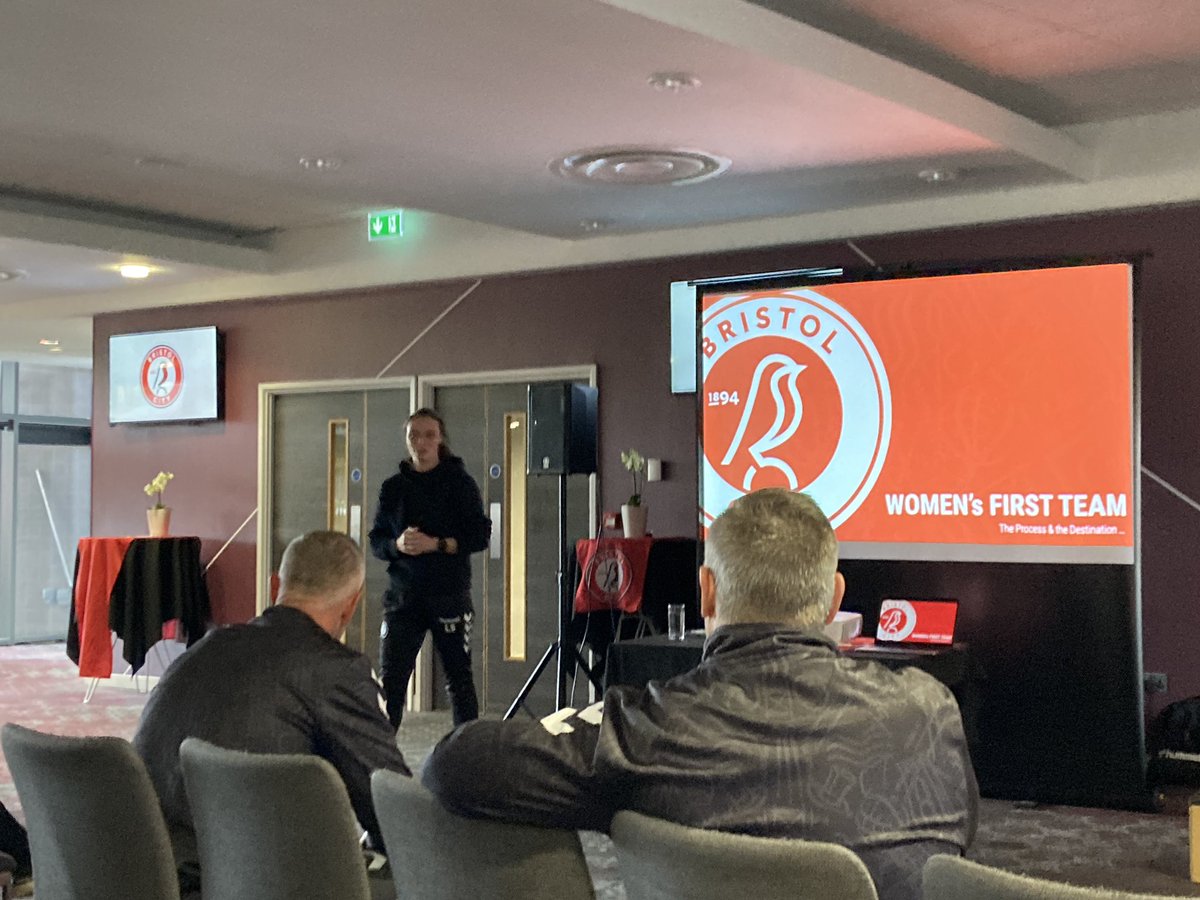 Great afternoon <a href="/ashtongatestad/">Ashton Gate Stadium</a> listening and sharing ideas with <a href="/BristolBears/">Bristol Bears 🐻</a> <a href="/BristolCity/">Bristol City FC</a> <a href="/bristolcitywfc/">Bristol City Women</a> staff. <a href="/Bristol_Sport/">Bristol Sport</a> <a href="/dave_alred/">Dr Dave Alred MBE</a> <a href="/JordanCrane86/">Jordan Crane</a> <a href="/seanbeanymarsde/">Sean Marsden</a> <a href="/glentownson/">Glen Townson</a> <a href="/IRO1981/">Mark Irish</a> <a href="/NigelGPearson/">Nigel Pearson</a>
