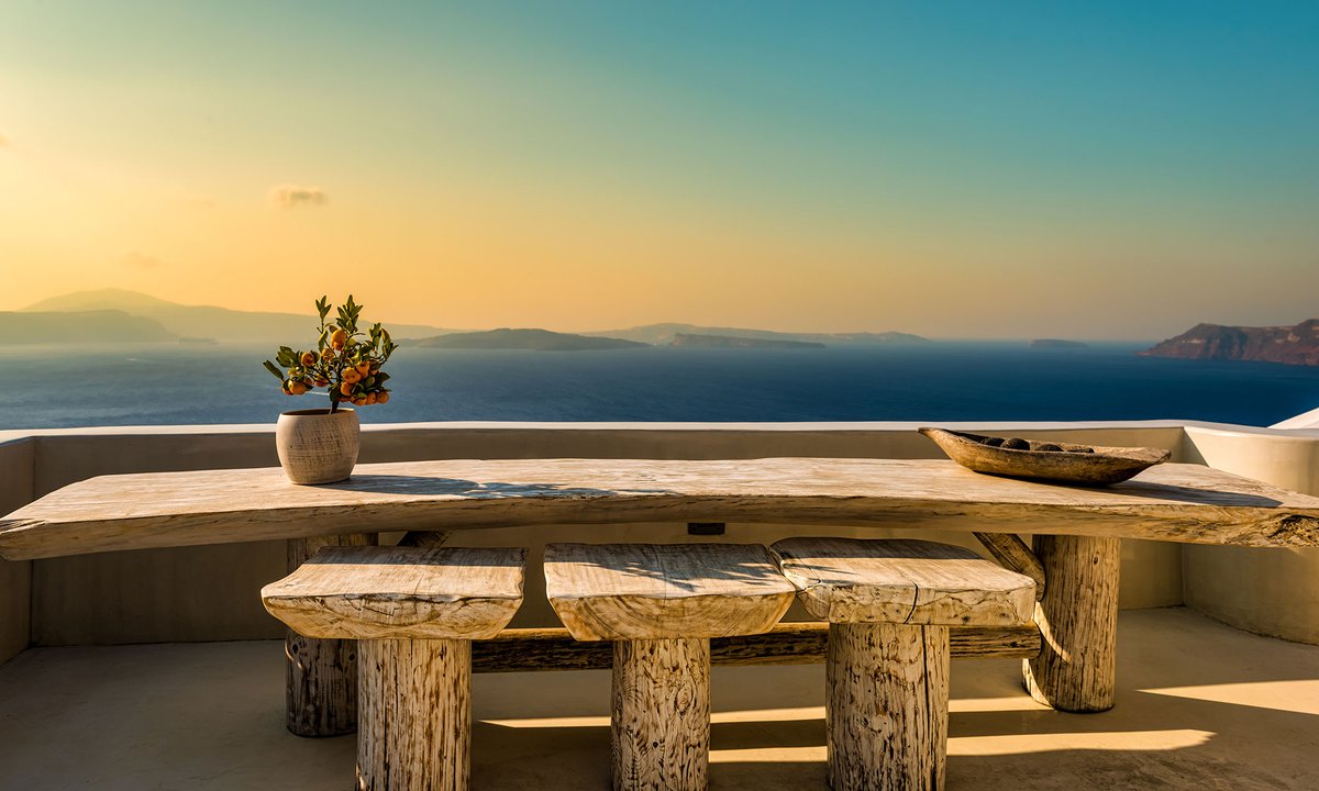 FramingTech's tweet image. Please enjoy our September blog article:
“From Alabaster to Aluminum: A Brief History of Tables”
blog.framingtech.com/aluminum/alaba…