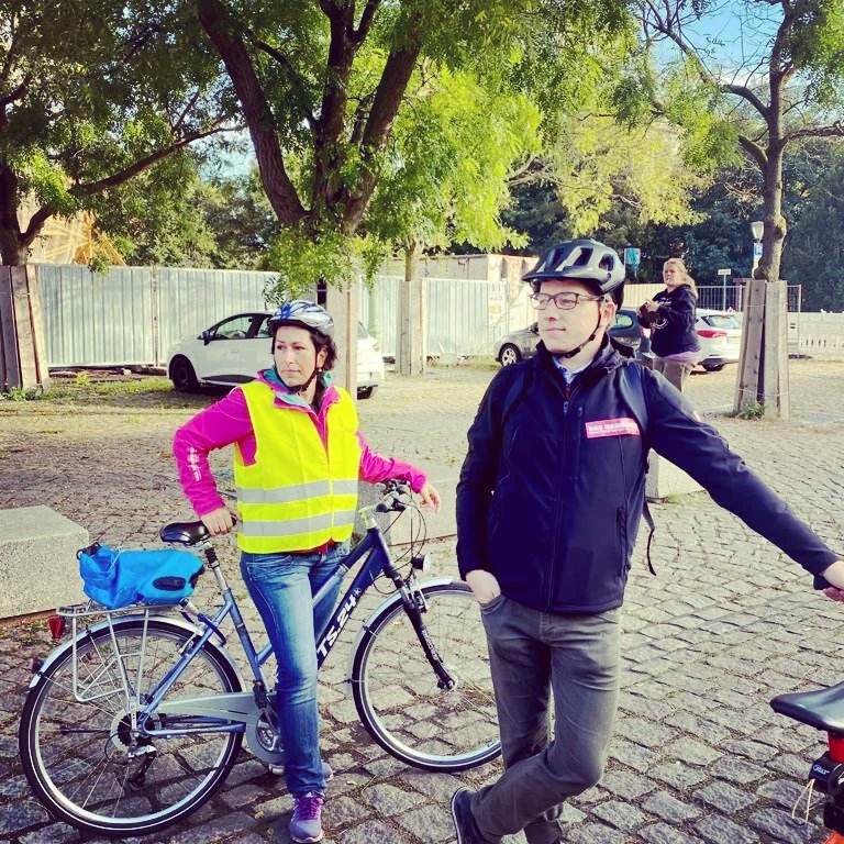 Claus Junghanns 🇪🇺 #besserFRANKFURToder (@kritikkultur) on Twitter photo Mit dabei war auch <a href="/KristyAugustin/">Kristy Augustin MdL</a>. Schön, dass Du mit von der Partie warst liebe Kristy! Mit dabei war auch <a href="/KristyAugustin/">Kristy Augustin MdL</a>. Schön, dass Du mit von der Partie warst liebe Kristy!