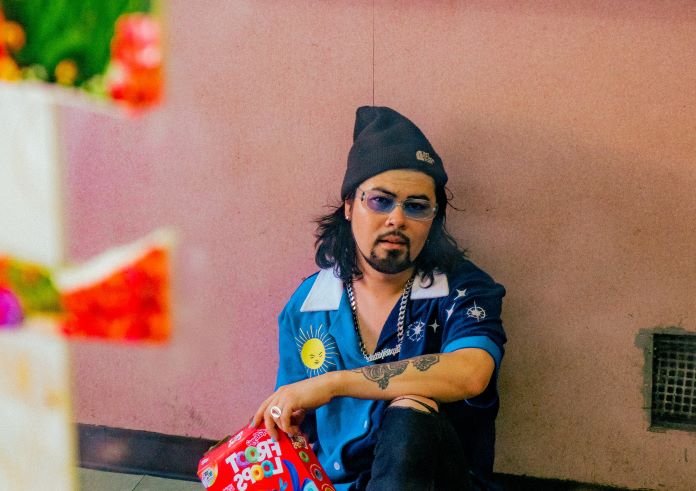 Under_Radar_Mag's tweet photo. Brooklyn indie outfit @papishiitake has shared a new single "Mountains Red,” premiering with Under the Radar. His new album, 'Wabi-Sabi,' is due out November 18th via @trashXcasual.
https://t.co/RLh9gywEyj https://t.co/7QIJqwI4Se