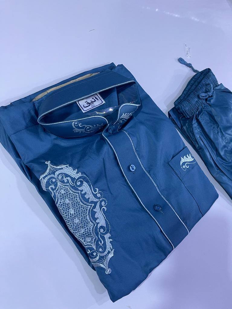 Fadimatuu3's tweet photo. Jallabiya available

Price;9k

Please retweet
@ijcollections_ @hajmeed @CvptSalim @th_saleem https://t.co/0LXfGtKGoK