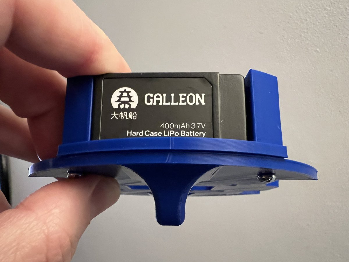 kevsmac's tweet photo. Ooh these are coming out gorgeous. The @pimoroni galleon battery, Pico Lipo Shim and Pico Motor Pack are a compact powerhouse, all on a @Raspberry_Pi Pico W. #robot #robotics #maker #STEM #micropython #circuitpython #robotics #raspberrypi #picow #fusion360 #cad #burgerbot https://t.co/A7Mni8goSV
