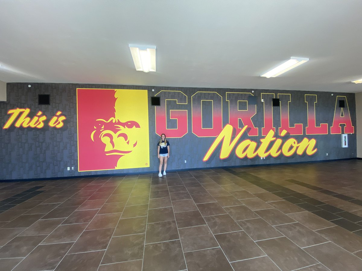 JadynStandeford's tweet photo. Had an amazing unofficial visit this past weekend! Thank you @CoachFullerPitt @CoachBradF for the opportunity! @Gorilla_SFB https://t.co/X9yU0JpCdv