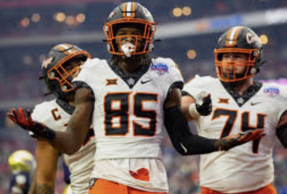 After a great conversation with <a href="/Coach_Dickey/">Charlie Dickey</a> I’m blessed to receive an offer from Oklahoma State University!!🤍🧡 <a href="/jordanblack78/">Jordan Black</a> <a href="/CoachMac_FBCA/">Coach Mac</a>