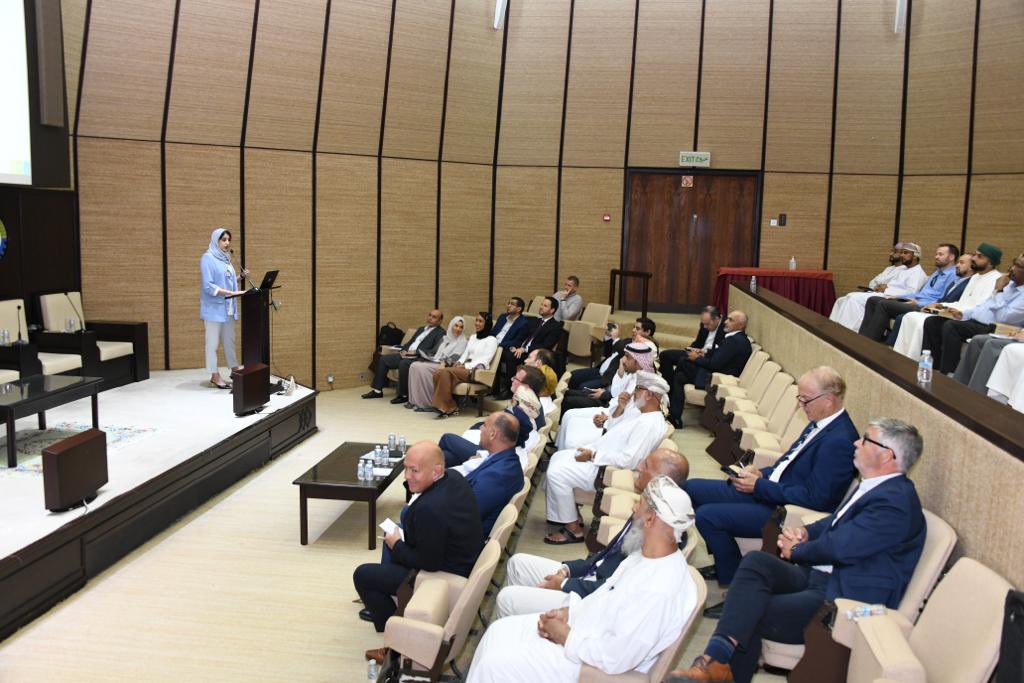 OmanChamber's tweet photo. منتدى الأعمال العماني النرويجي بالغرفة يستعرض تعزيز العلاقات التجارية والاستثمارية وأهم الفرص المتاحة لدى البلدين https://t.co/82eaxS1pGT