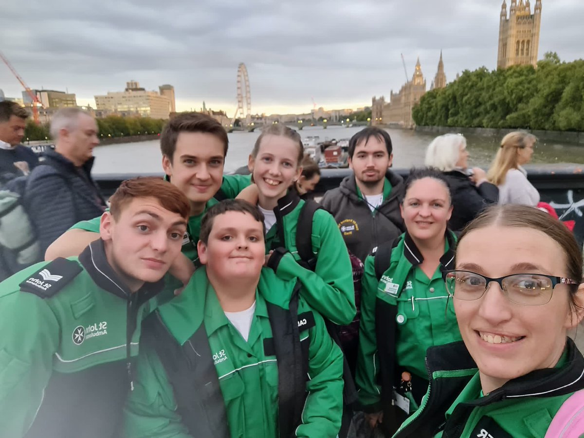 BrandonAlden8's tweet photo. #AskMe about the last two days!

The last two days have had me in London supporting Operation London Bridge D9 and D10. Worked with such a great team!

#NorwichCentralOnTour #mysjaday #SJACadetsInLondon https://t.co/XrcBCWE3st